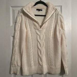 Adrienne vittadini half gold zip knitted white sweater with furry neck collar